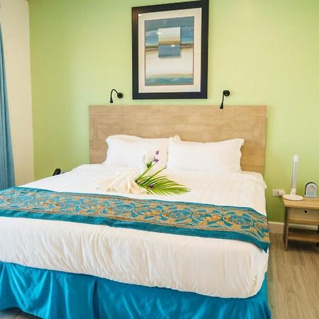 Maxwell Del Mar Hotel Крайст-Черч Экстерьер фото